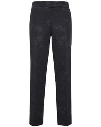 Черные узкие брюки с рельефным рисунком