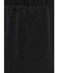 Черные узкие брюки от Baon