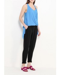 Черные узкие брюки от Coquelicot