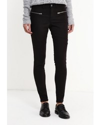 Черные узкие брюки от Jennyfer