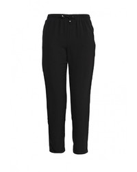 Черные узкие брюки от Jennyfer