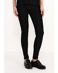 Черные узкие брюки от Lucid