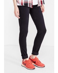 Черные узкие брюки от Pepe Jeans