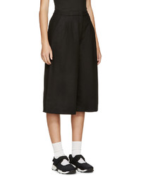 Черные шерстяные брюки-кюлоты от Edit