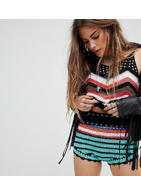 Черные шорты крючком с принтом тай-дай