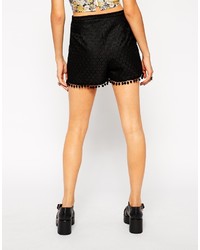 Женские черные шорты крючком от Reclaimed Vintage