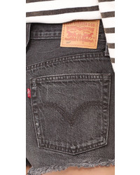 Женские черные шорты от Levi's