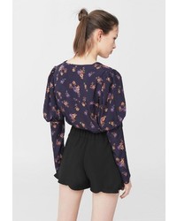 Женские черные шорты от Mango