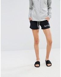 Женские черные шорты от Only