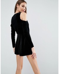 Черный бархатный комбинезон с шортами от Asos