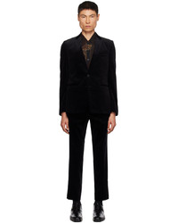 Черный бархатный костюм