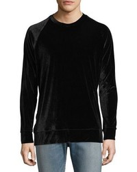 Черный бархатный свитер с круглым вырезом