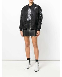 Женский черный бомбер с вышивкой от McQ Alexander McQueen