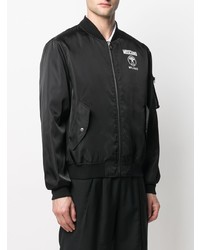 Мужской черный бомбер с принтом от Moschino