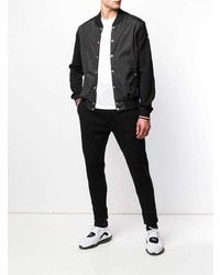 Мужской черный бомбер от Moncler