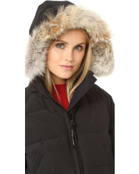 Женский черный бомбер от Canada Goose