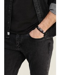 Черный браслет от Hand Around