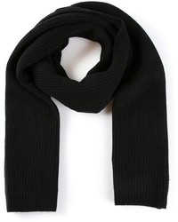 Женский черный вязаный шарф от Vince