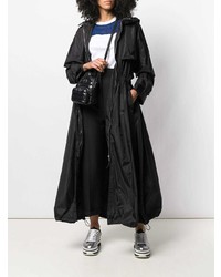 Женский черный дождевик от Prada