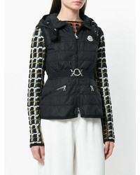 Женский черный жилет от Moncler