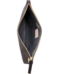 Черный клатч от Clare Vivier