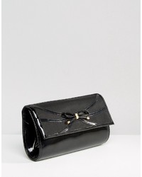 Черный клатч от Lotus