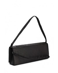 Черный клатч от Eternel