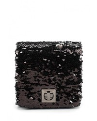 Черный клатч от Eternel