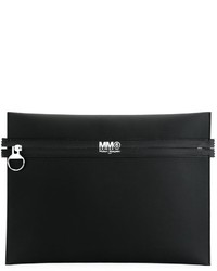 Черный клатч от MM6 MAISON MARGIELA