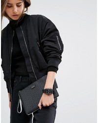 Черный клатч от Pauls Boutique