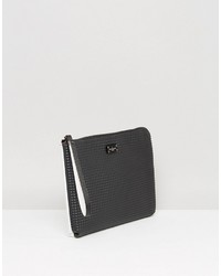 Черный клатч от Pauls Boutique