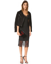 Черный клатч от Yazbukey