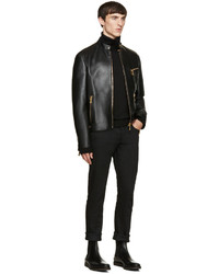 Мужской черный кожаный бомбер от Versace