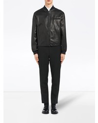 Мужской черный кожаный бомбер от Prada