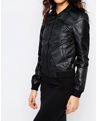 Женский черный кожаный бомбер от Noisy May