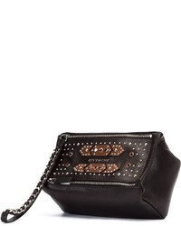 Черный кожаный клатч с украшением от Givenchy