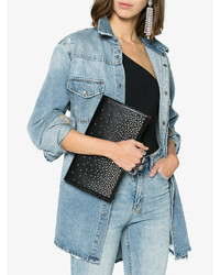 Черный кожаный клатч с шипами от Alexander McQueen