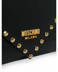 Черный кожаный клатч с шипами от Moschino
