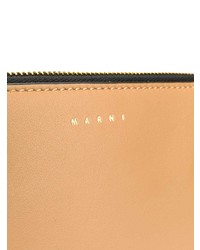 Черный кожаный клатч от Marni