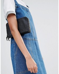 Черный кожаный клатч от Whistles