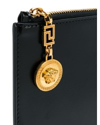 Черный кожаный клатч от Versace