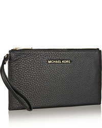 Черный кожаный клатч от MICHAEL Michael Kors