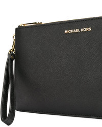 Черный кожаный клатч от MICHAEL Michael Kors