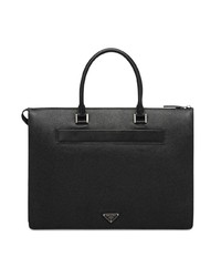 Черный кожаный портфель от Prada