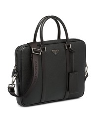 Черный кожаный портфель от Prada