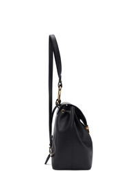 Женский черный кожаный рюкзак от Fendi