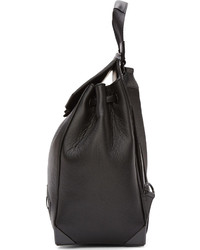 Женский черный кожаный рюкзак от Alexander Wang