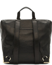 Женский черный кожаный рюкзак от Alexander Wang