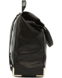Женский черный кожаный рюкзак от Alexander Wang