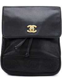 Женский черный кожаный рюкзак от Chanel